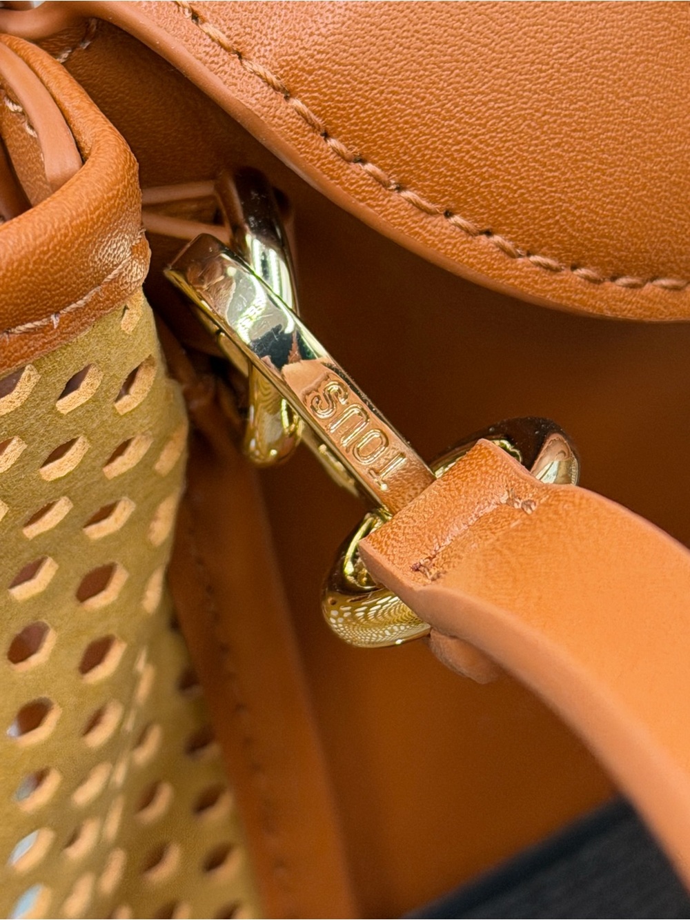 🆕 TOUS 🧿 NWOT Small TOUS Tulip Cutout Mesh Bag, with Top Handle - Camel Brown - Picture 10 of 13